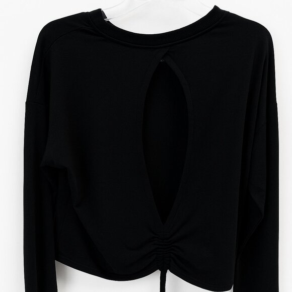 Marika Exercise Shirt Black Open Back Long sleeve Croptop Keyhole Back Sexy gym - Picture 6 of 7